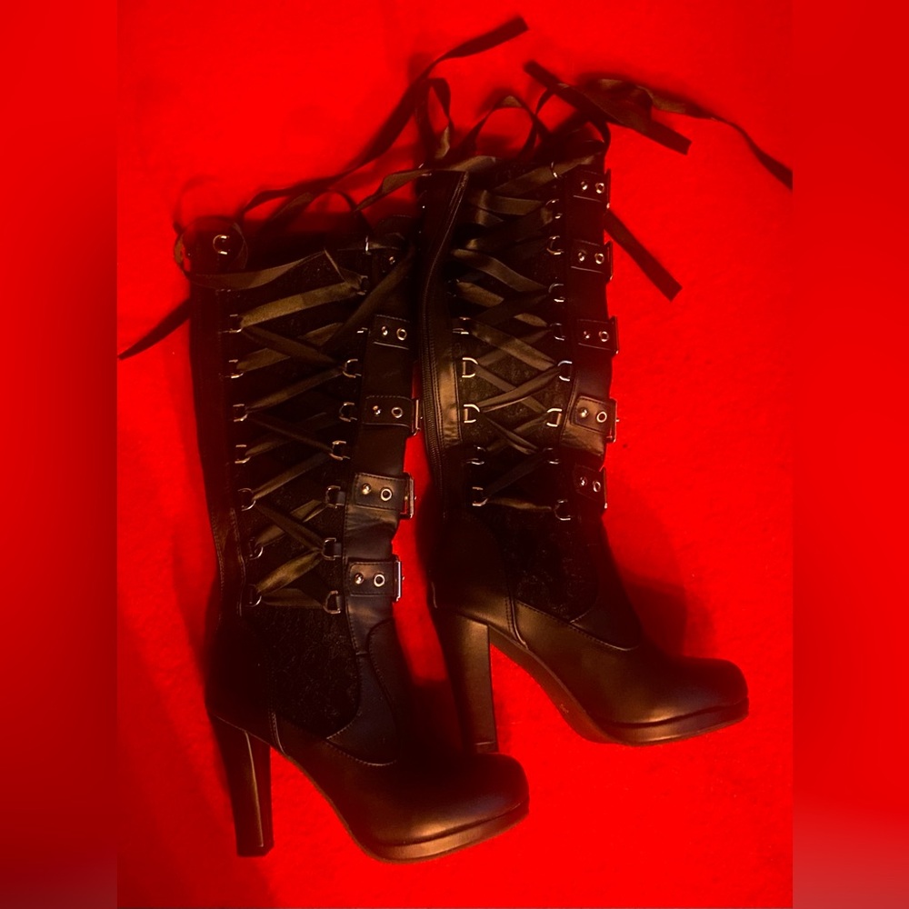 Fairsoma Womens Black Lace-Up 4” Heeled Boots w/ non slip sole & buckle accents - Picture 5 of 8